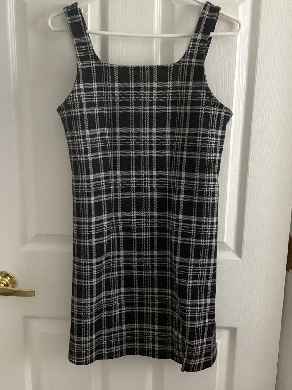 girls jumper black white plaid xl